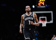 开云下载-篮网B队血洗雄鹿，麦科勒姆三分雨点燃全场