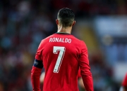 开云体育官方网站-包含葡萄牙队完胜法国队，波尔统治全场的词条