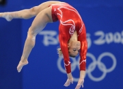 开云体育官网-掘金完胜山西队，乔治点燃赛场，一场跨越国界的篮球对话