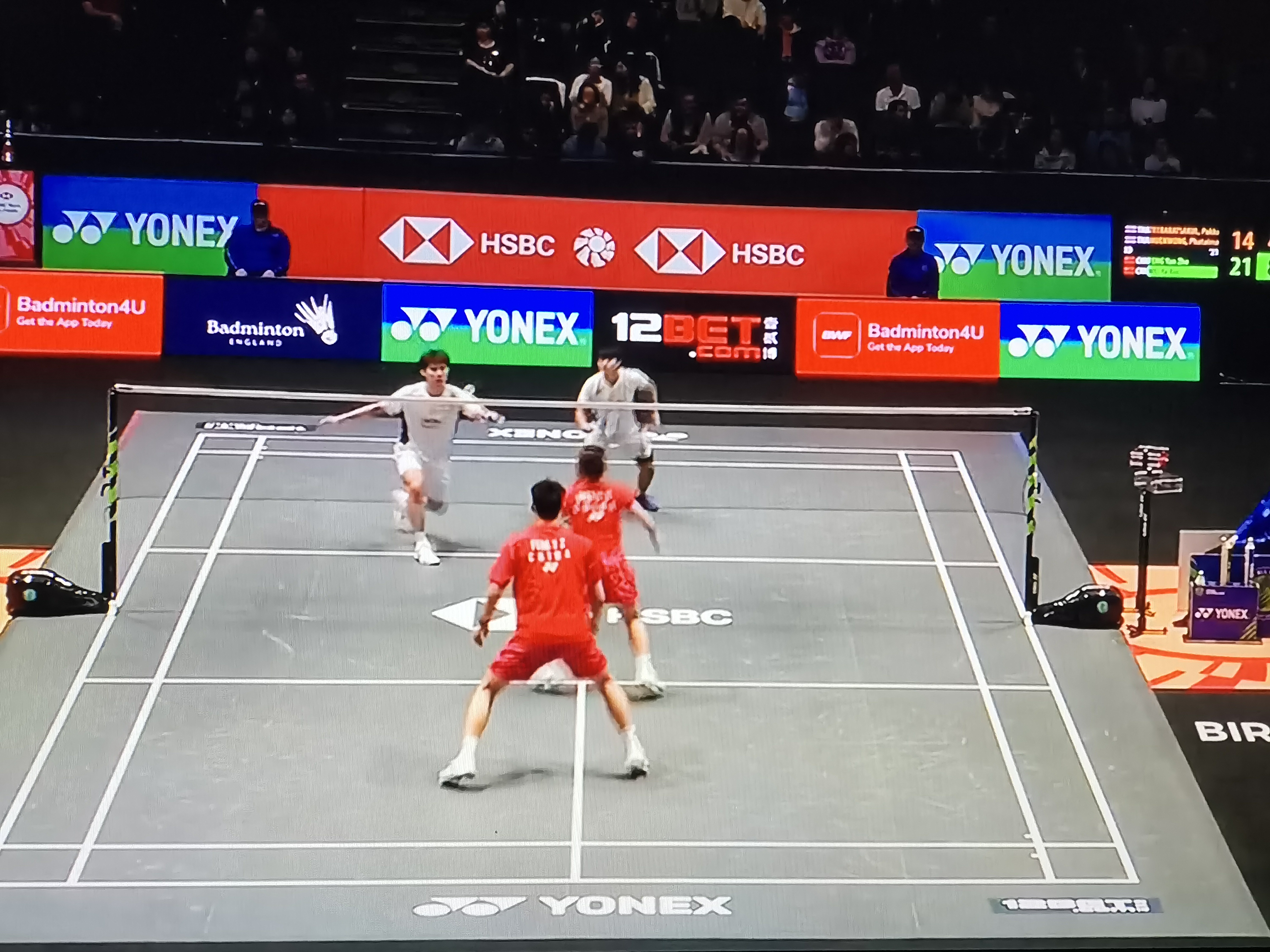 中国羽毛球队鏖战英格兰羽毛球队，戴资颖绝境逆转的简单介绍