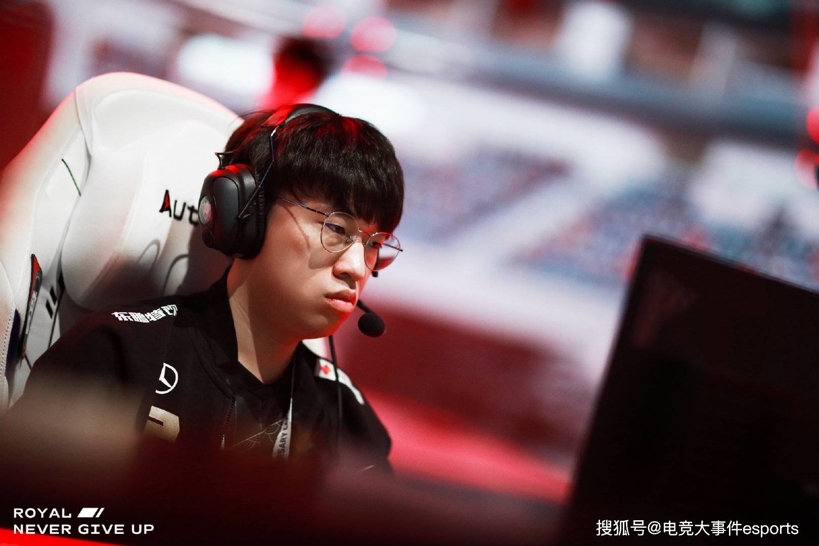 V5力克DRX，Xiaohu绝境逆转