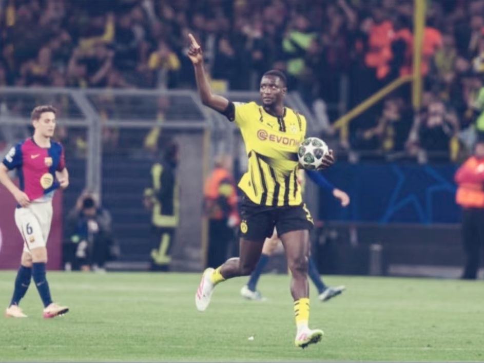 多特蒙德逆转波兰，卡塞米罗高光表现的简单介绍