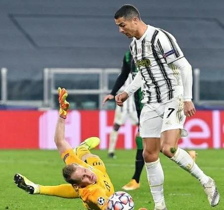 关于中国绝杀曼城，C罗绝境逆转的信息