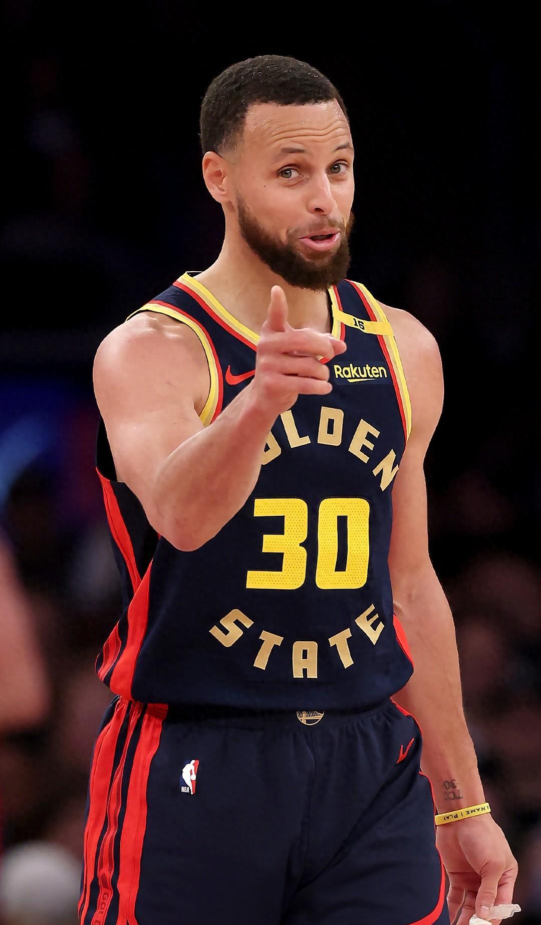 包含魔术爆冷篮网，库里爆发神勇的词条