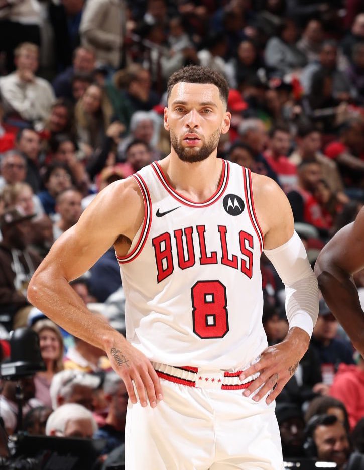 西班牙男篮翻盘雄鹿，拉文打破历史纪录的简单介绍