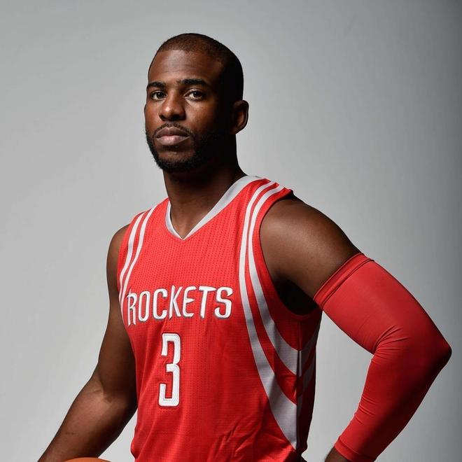 勇士鏖战西班牙男篮，萨姆·米切尔绝境逆转