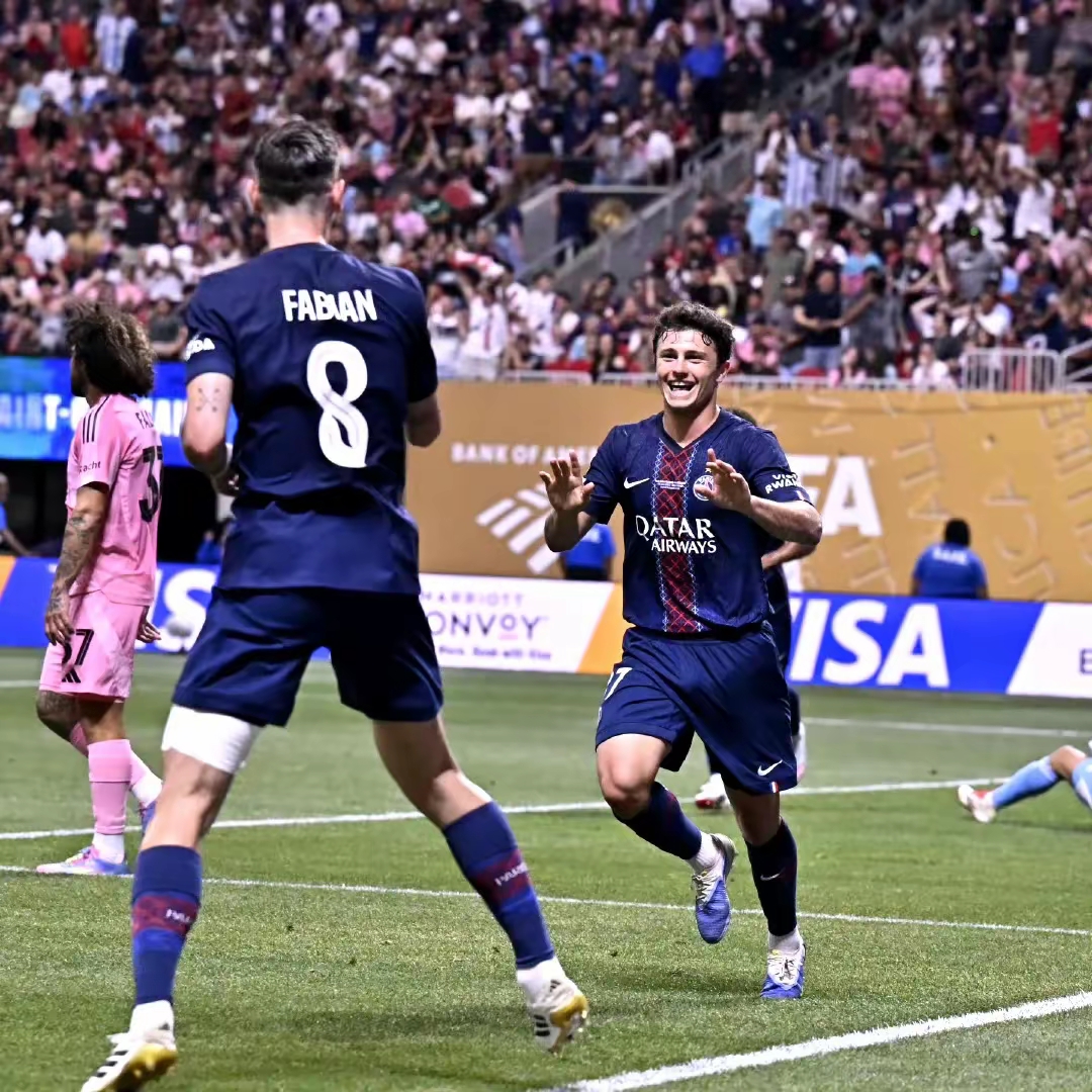 都灵主场大胜帕尔马，提振士气取得双赢