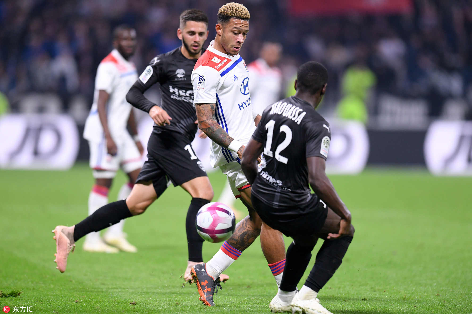 尼姆遭遇惨败，难以扭转颓势