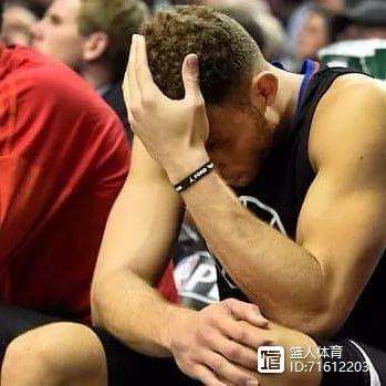 荷兰后卫再遭受伤病困扰，赛季报销的简单介绍