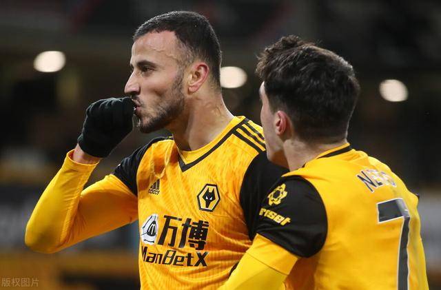 狼队神奇补时绝平，主教练发出胜利呐喊的简单介绍