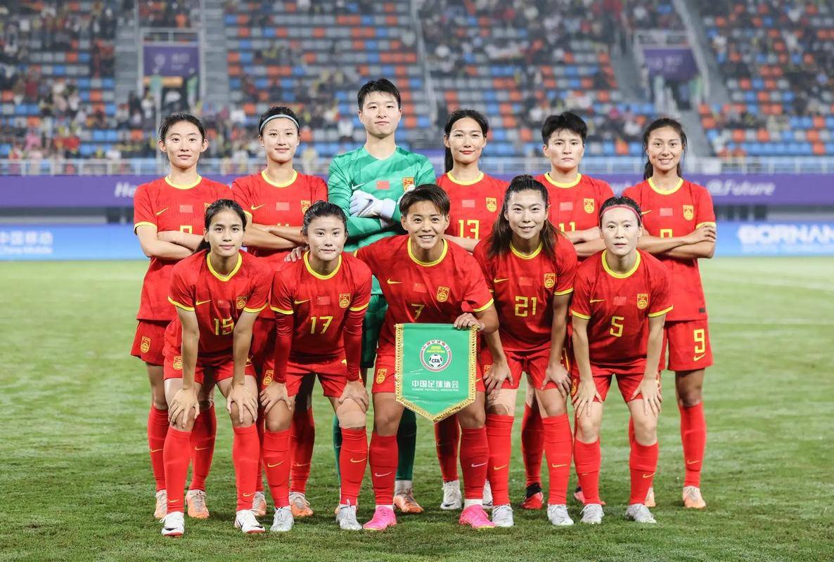 关于中国女足蓄势待发,实力碾压对手进入决赛的信息 关于中国女足蓄势待发,实力碾压对手进入决赛的信息