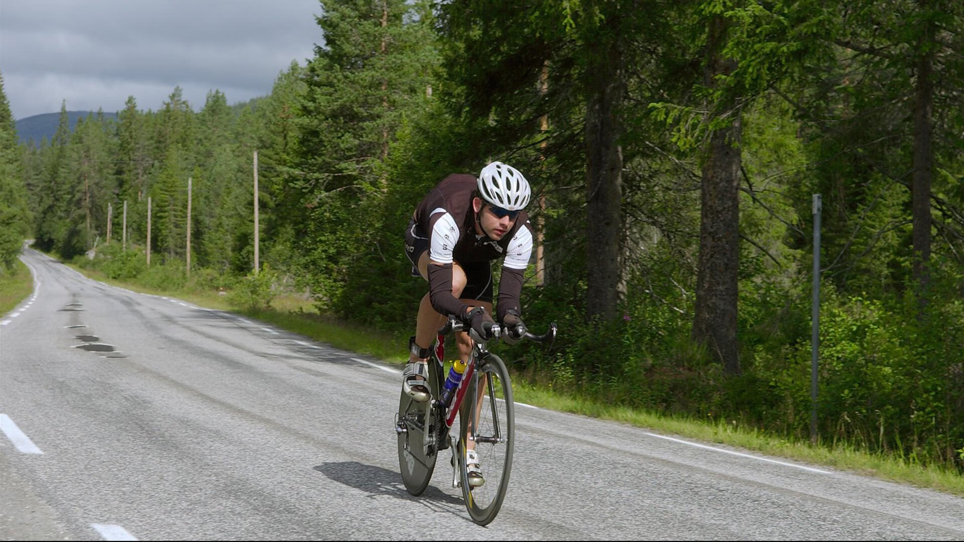 世界排名争夺战之夜，恩比德完成自我救赎